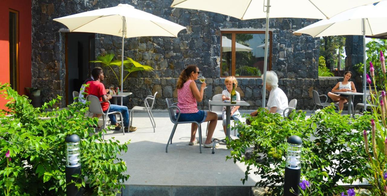 Emoyeni Gardens Hotel Sao Tome Bagian luar foto